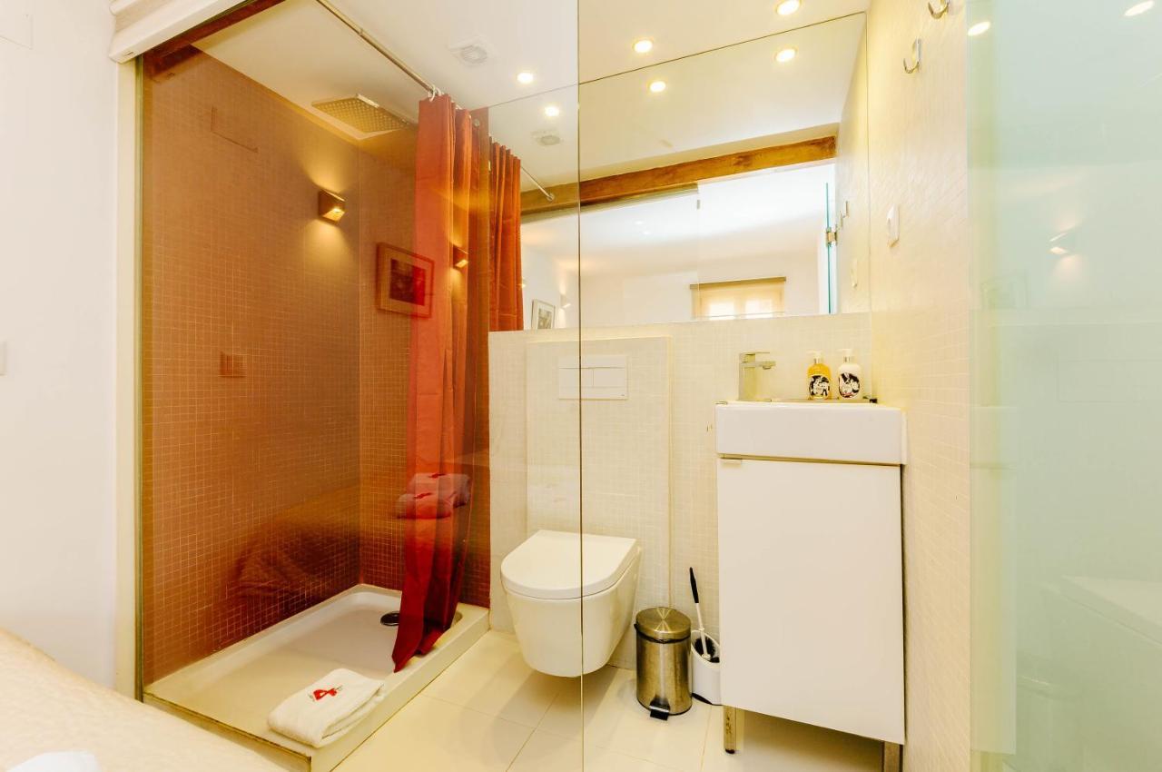 Rent4Rest Bairro Alto Charming 1Bd Apartment Lisboa Eksteriør billede