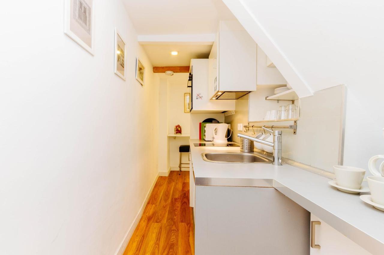 Rent4Rest Bairro Alto Charming 1Bd Apartment Lisboa Eksteriør billede